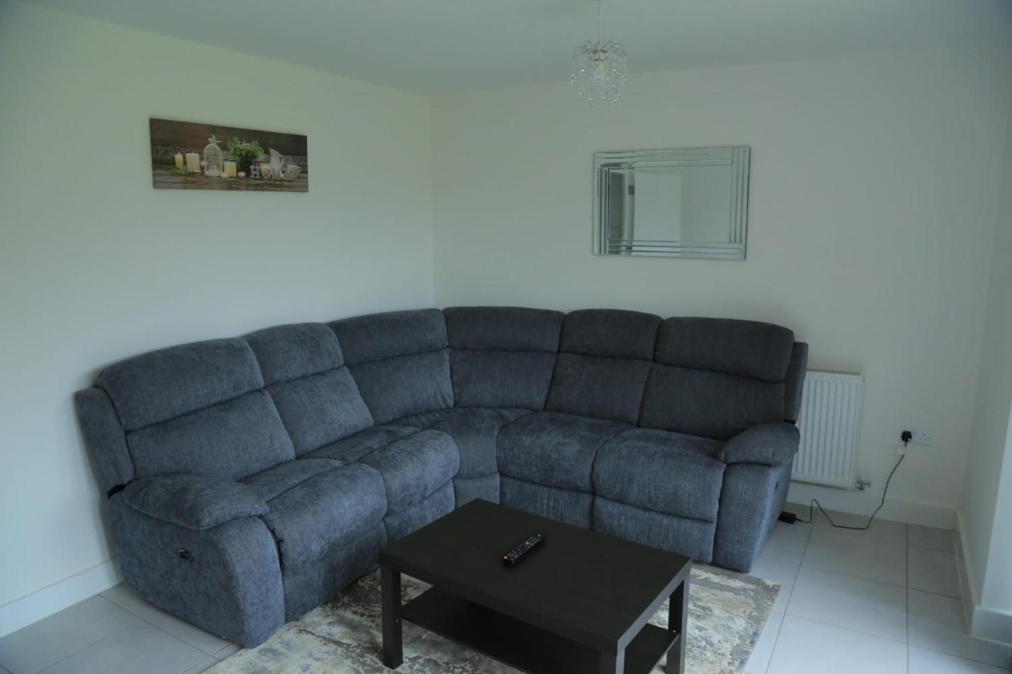 Beautiful New Family Home Leeds  Kültér fotó
